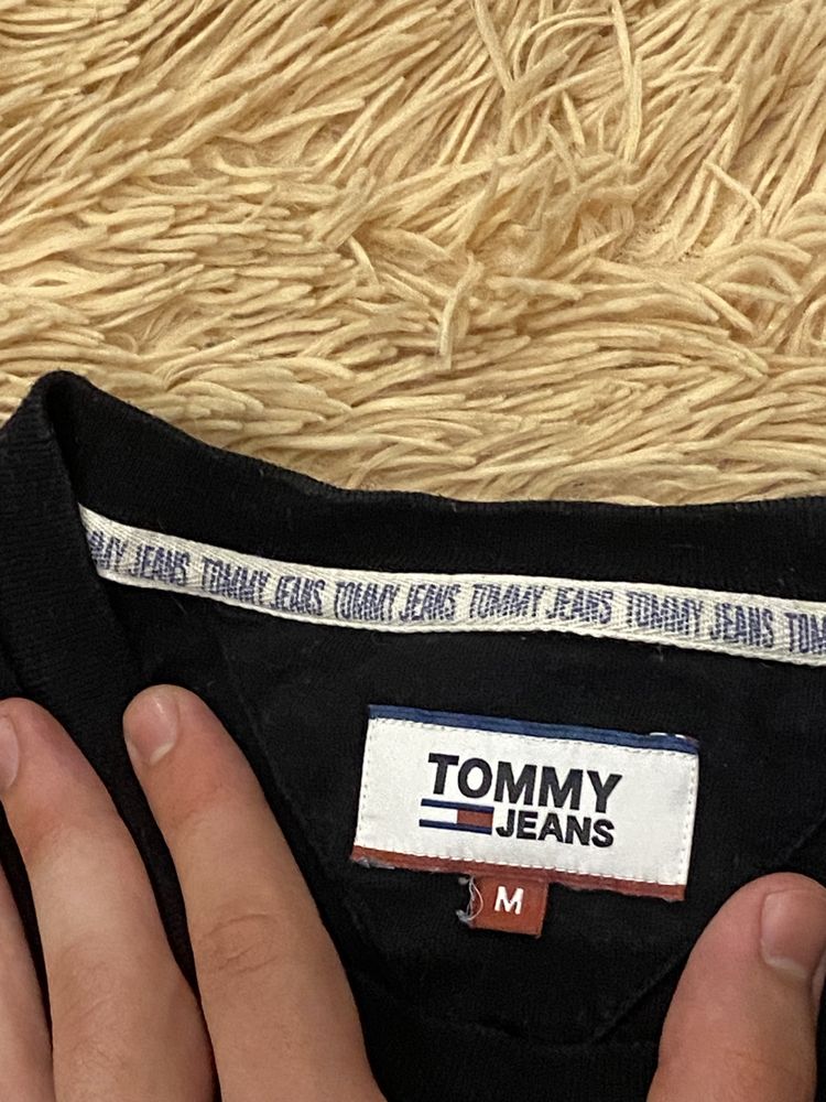 Футболка tommy hilfiger jeans на лампасах томи хилфигер оригинал