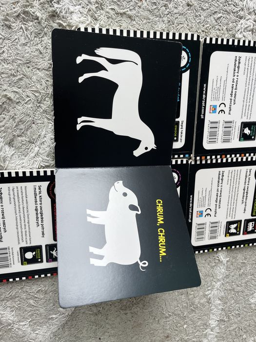 6 książeczek kontrastowych