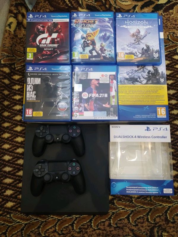 Playstation 4 slim 1tb + dualshock 4