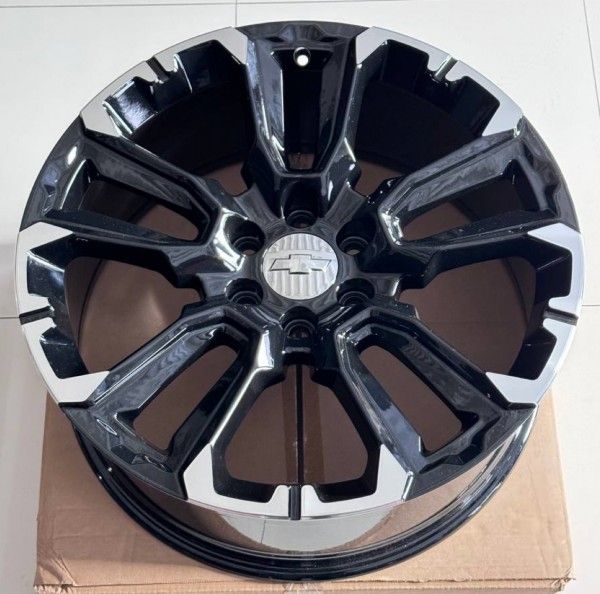 Диски Chevrolet Tahoe, Suburban, Silverado 22