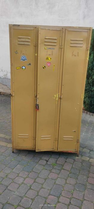 Szafy ubraniowe  metalowe