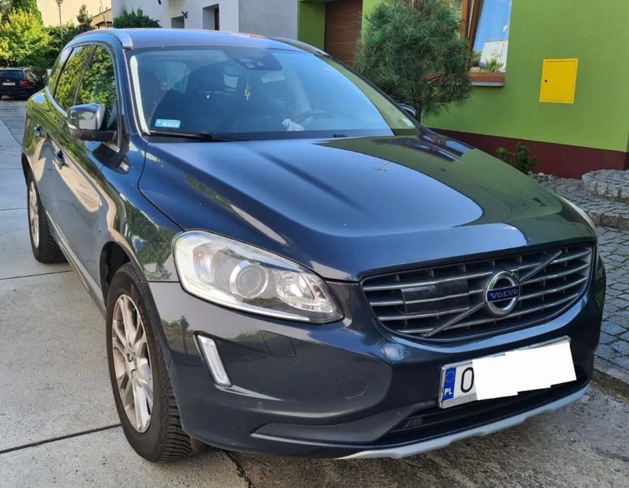 Volvo XC 60 VOLVO XC60 zadbane grafitowe