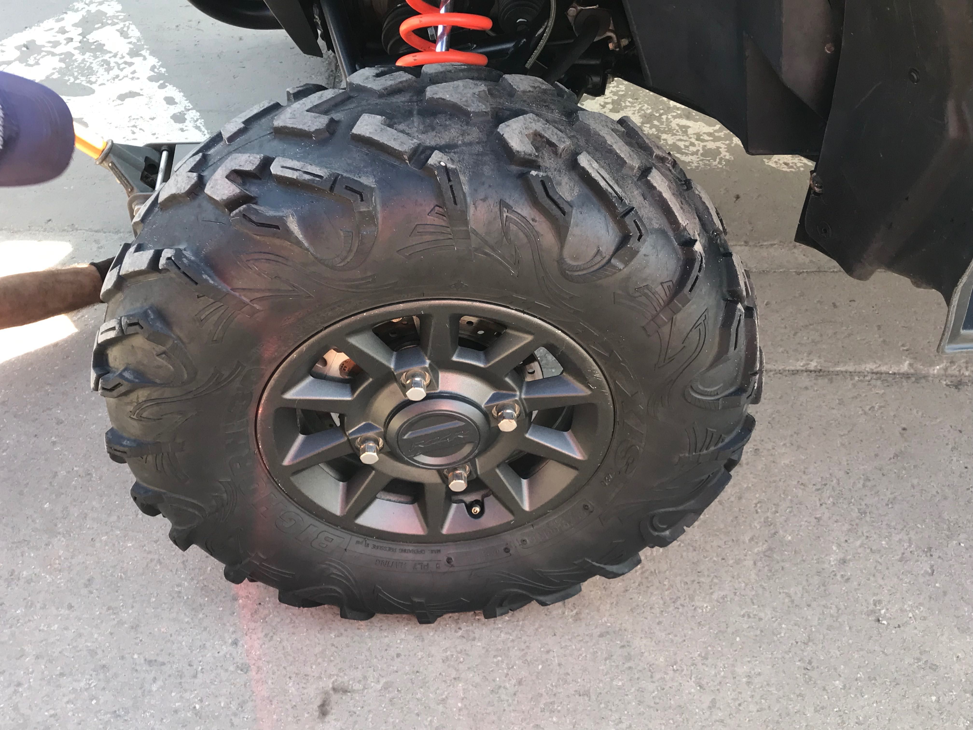 Продам резину MAXXIS BIGHORN 3.0