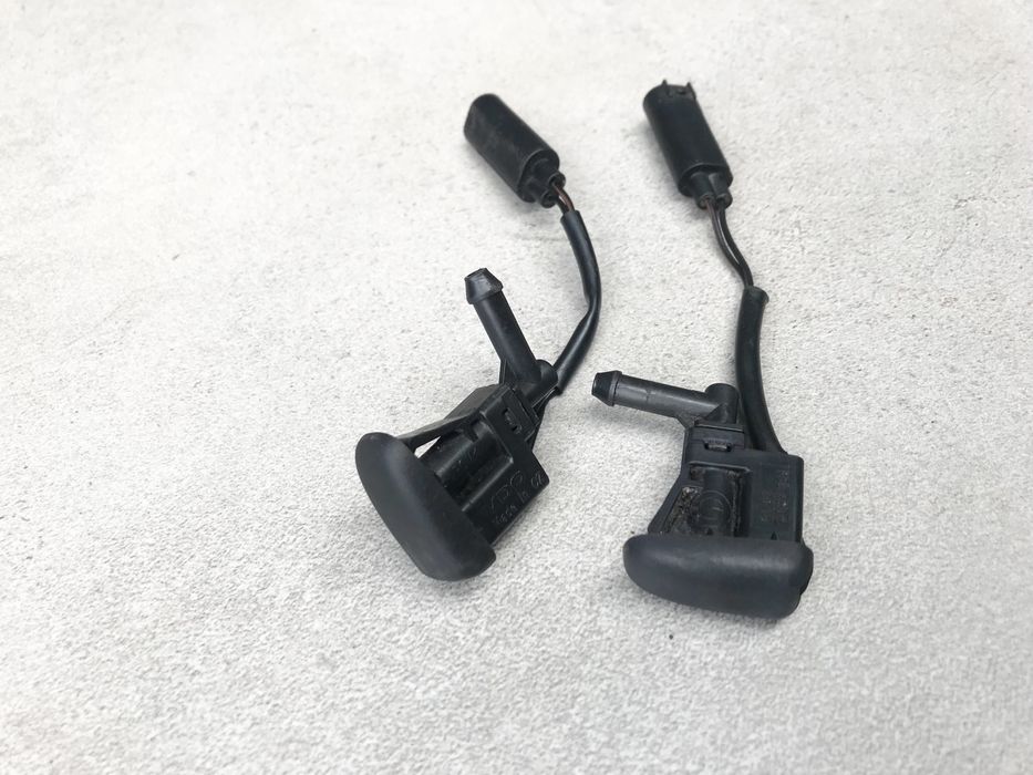 Форсунка Склоомивача BMW E46 стекла Омивача Лобового Скла форсункі бмв