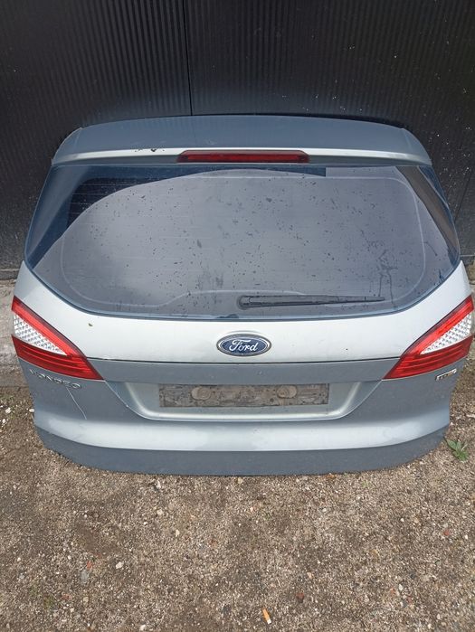 Sprzedam klapę bagażnika mondeo MK4
