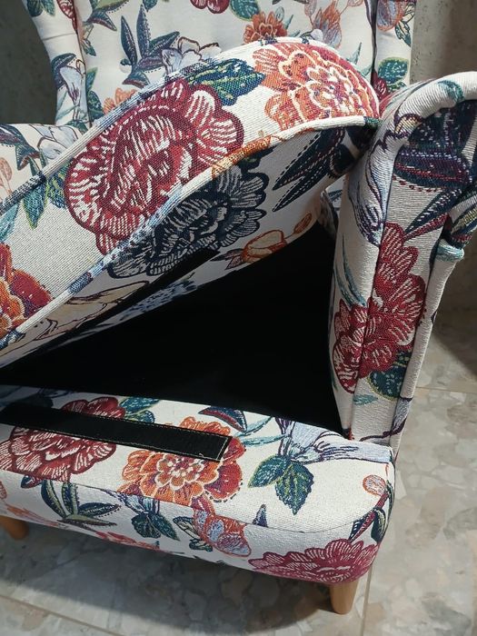Fotel uszak kolorowy hiszpański Sisi czerwony