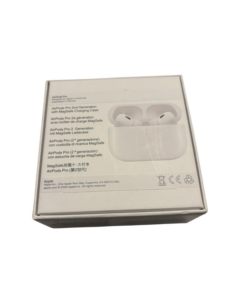 AirPods Pro 2 USB-C – z ładowarką i wymiennymi końcówkami