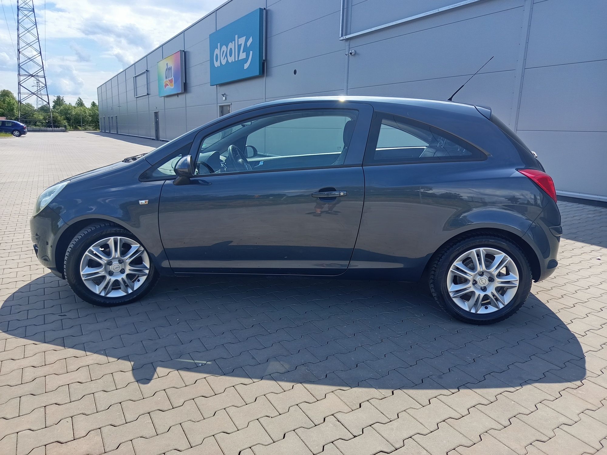 Opel Corsa D 2010 rok 1.4 Benzynka