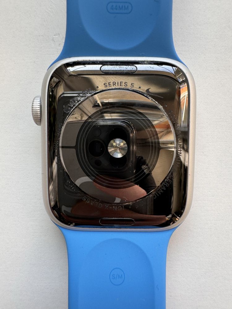 Apple watch series 5 nike 44mm lte