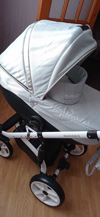 Продам дитячу коляску