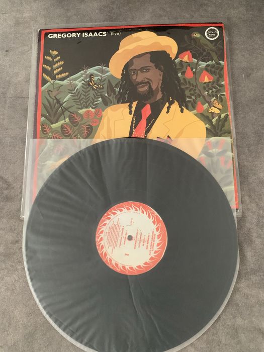 Vinil gregory isaacs live