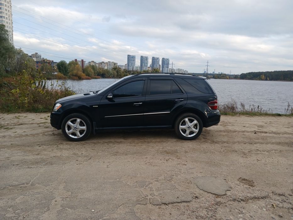 Продам Mercedes ML350