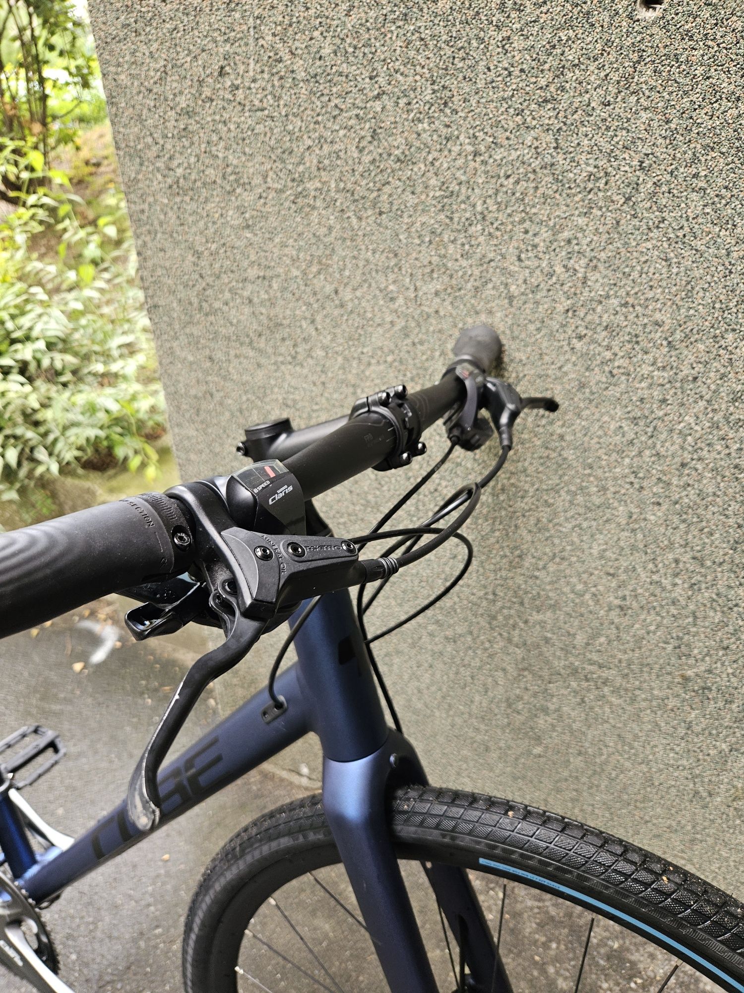 Rower szosowy cube cross gravel miejski cube nulane szosowo crossowy