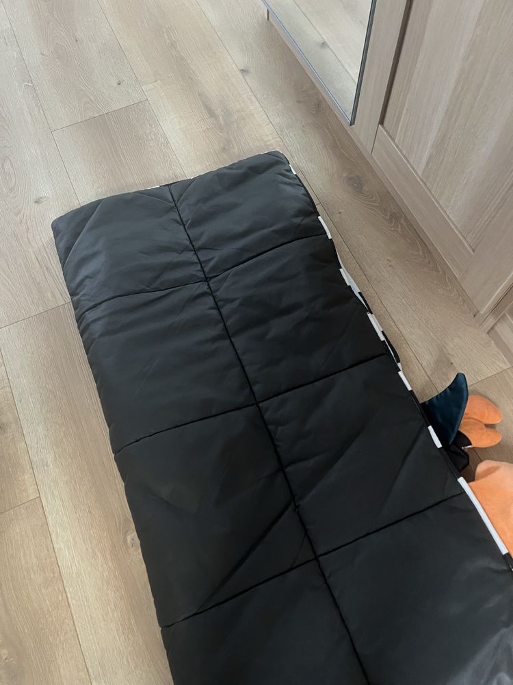 Mata dla dziecka ikea