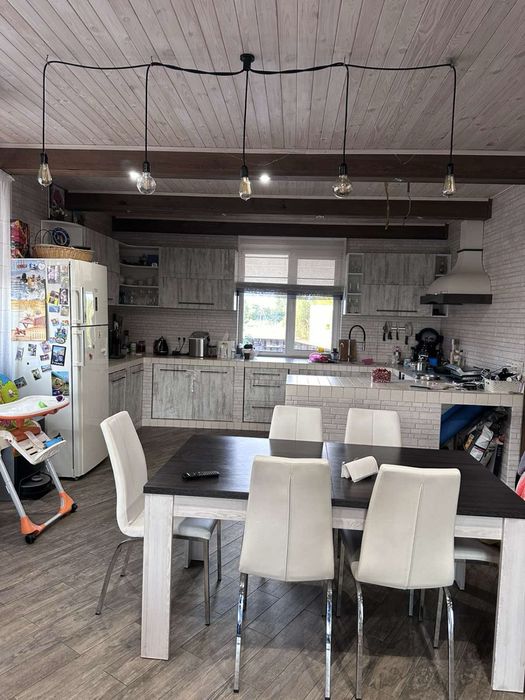 Продаж 2 будинків в мальовничому Свидівку з ремонтом та лазнею