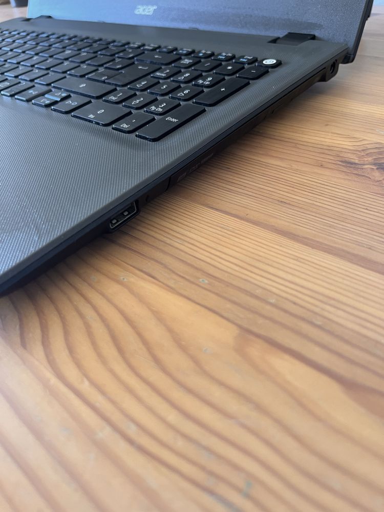 Laptop portátil Acer Aspire E5