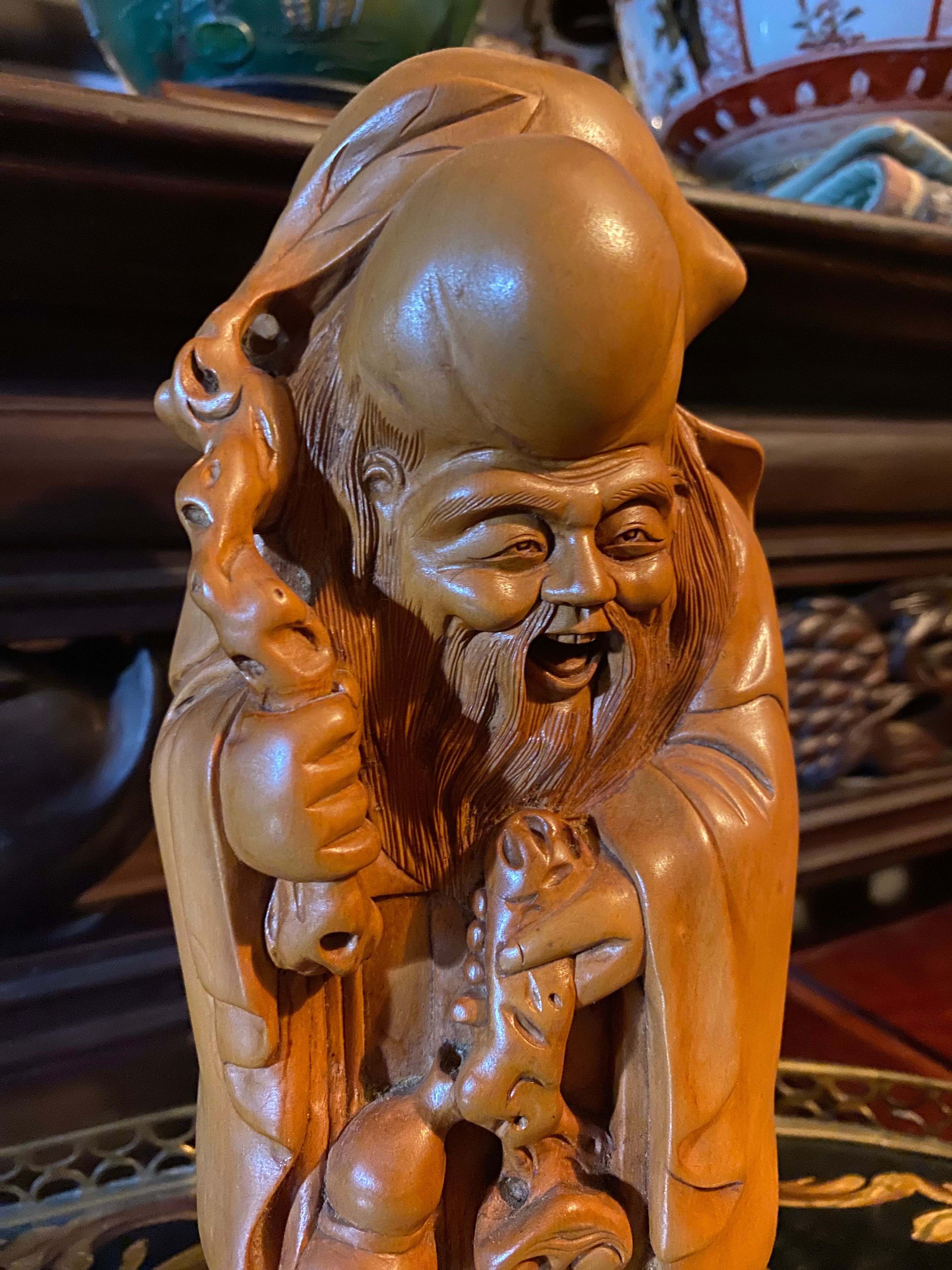 Escultura Buda Divindade Madeira exótica Buxo Antiga China  29 cm