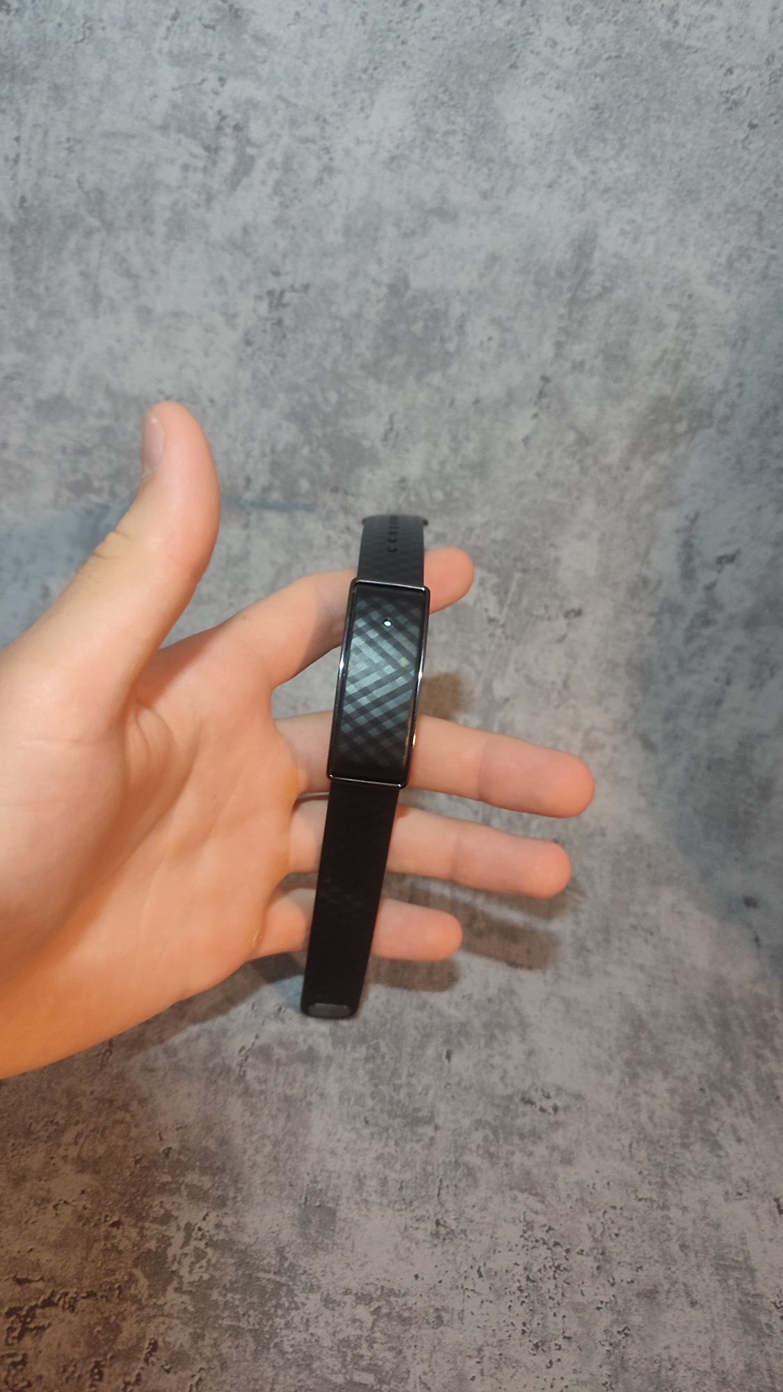 Inteligenta opaska HUAWEI COLOR BAND A1