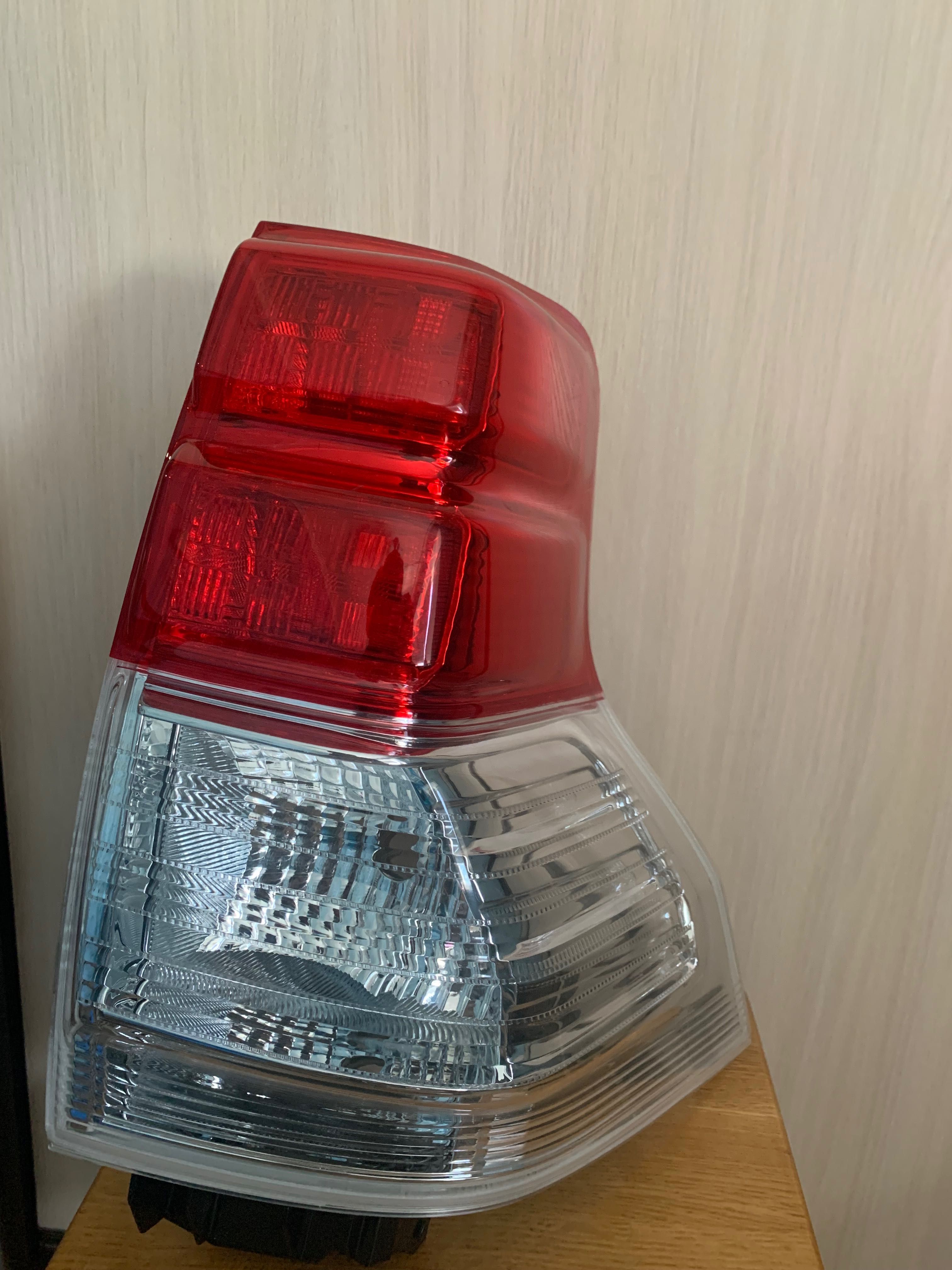 Задній фонарь для Toyota Land Cruiser 150 Prado 2009-2013