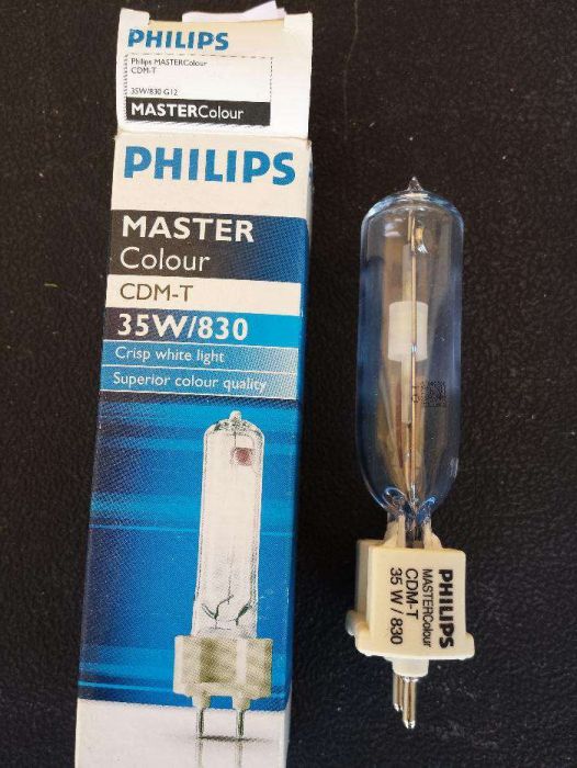 Lâmpada Philips MASTERCOLOUR CDM-T 35W/830 G12