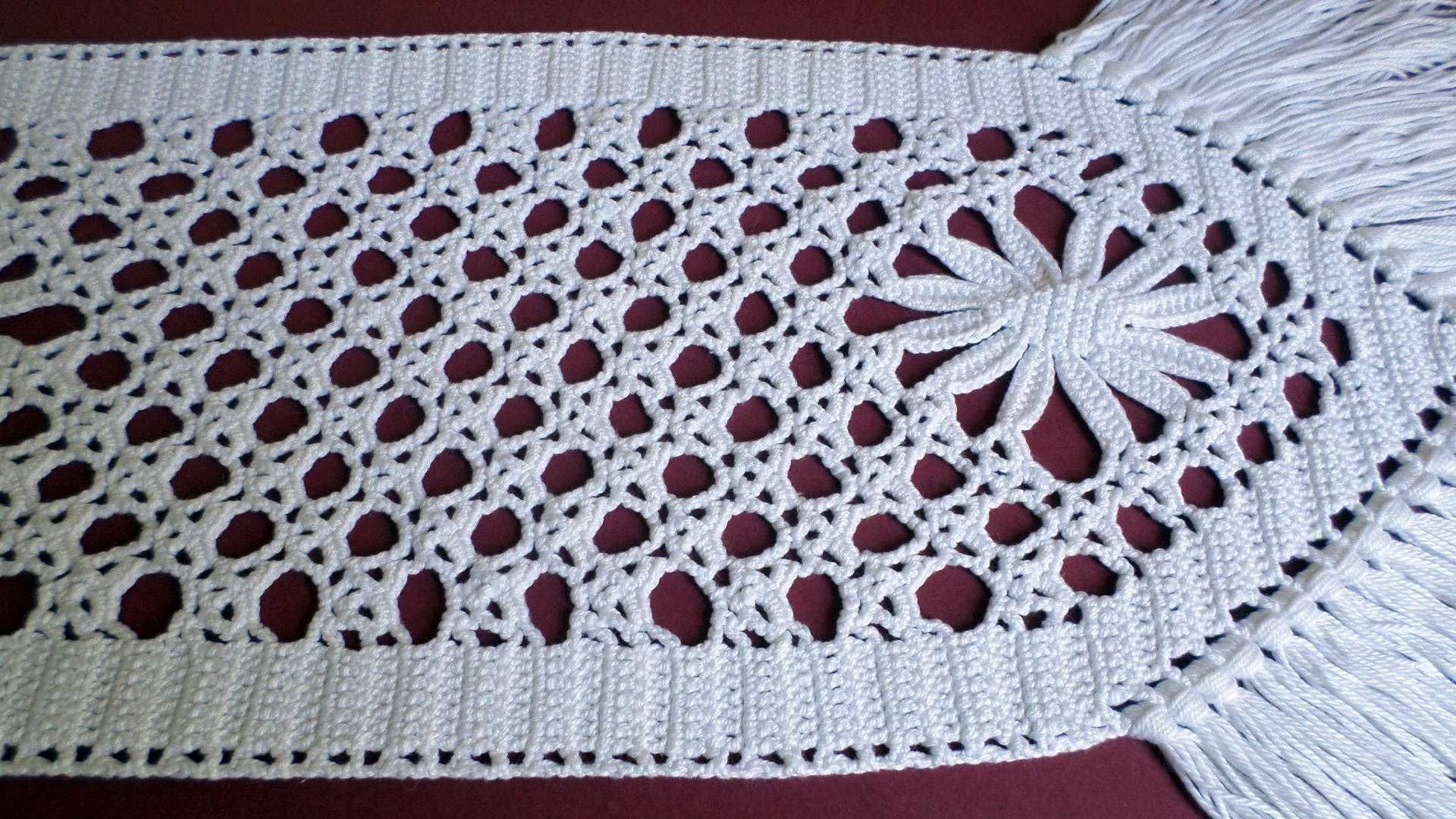 Naperon Comprido em Crochet
