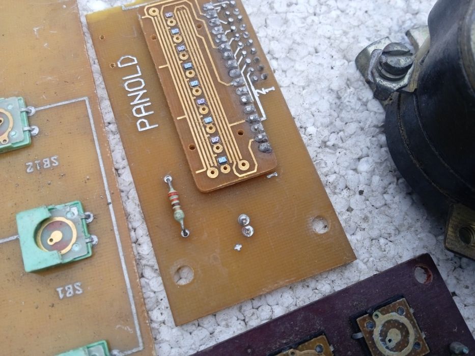 Радіодеталі запчастини різні