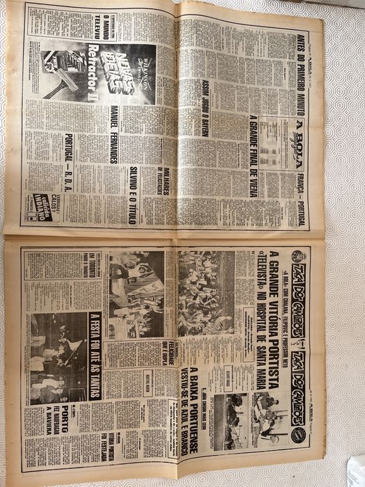 Jornal A Bola 28 Maio 1987 (FCP Campeao da Europa) Jornal Completo