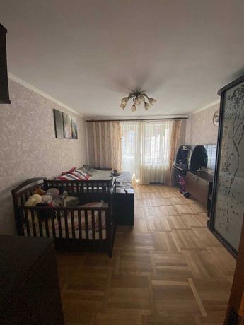 Продаж 1 кімнатної квартири на вулиці Демнянській