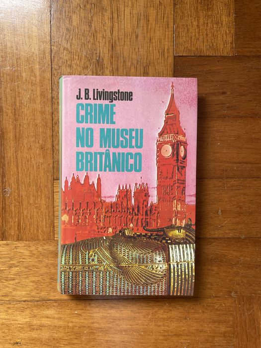 Livro: Crime no Museu Britânico de J. B. Livingstone