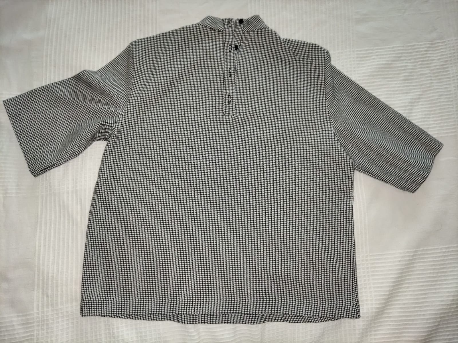 Blusa/T-shirt com padrão da Trafaluc