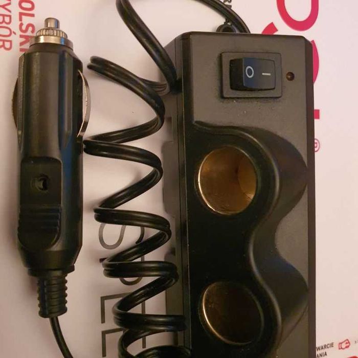 Rozdzielacz gniazda zapalniczki samochodowej