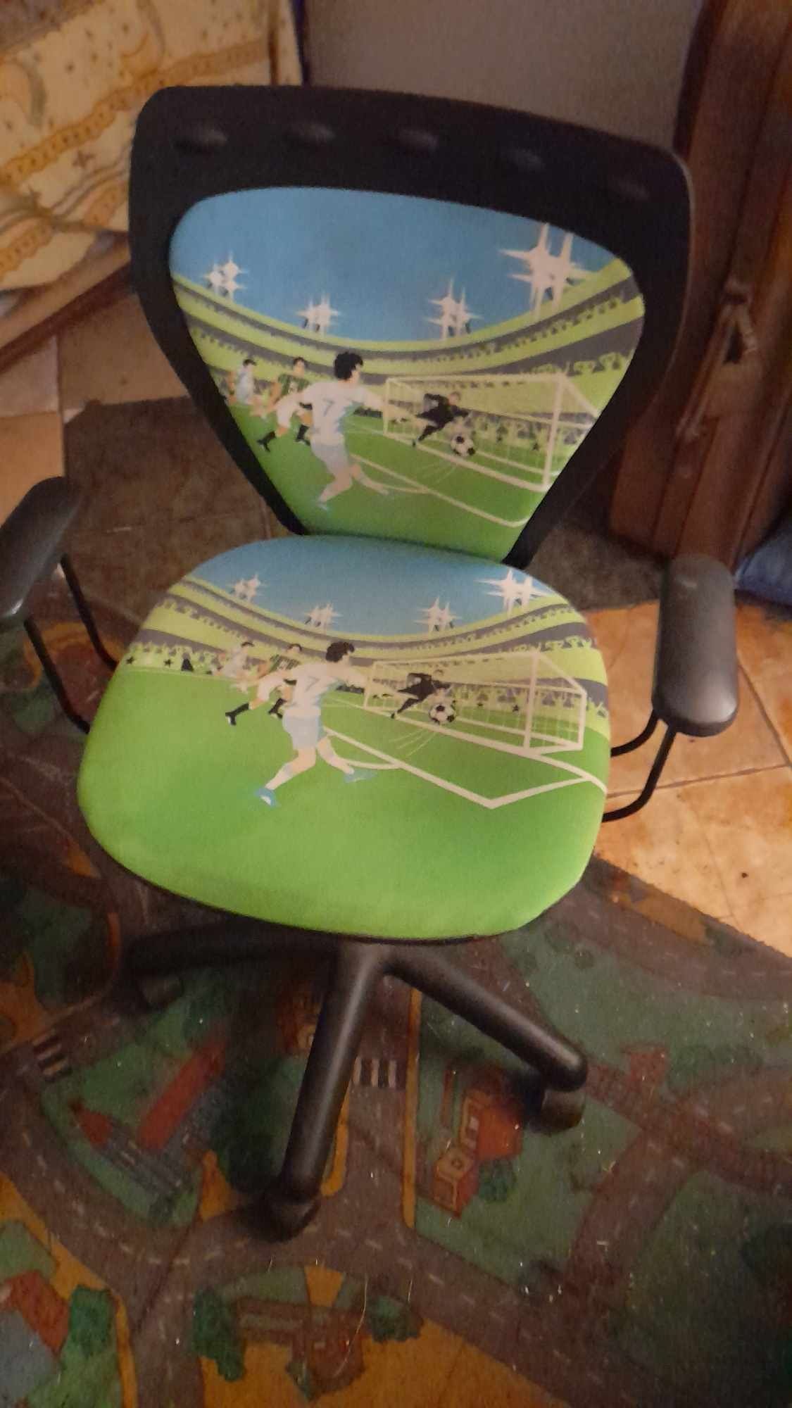 Krzesło fotel obrotowy dla dzieci