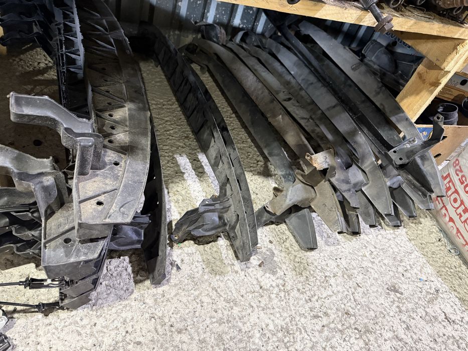 Розборка гольф 5 Golf запчасти автошрот