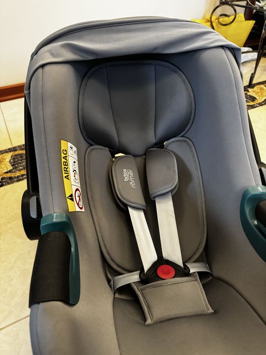 Автокрісло Britax Römer BABY-SAFE3 i-SIZE (Frost Grey)