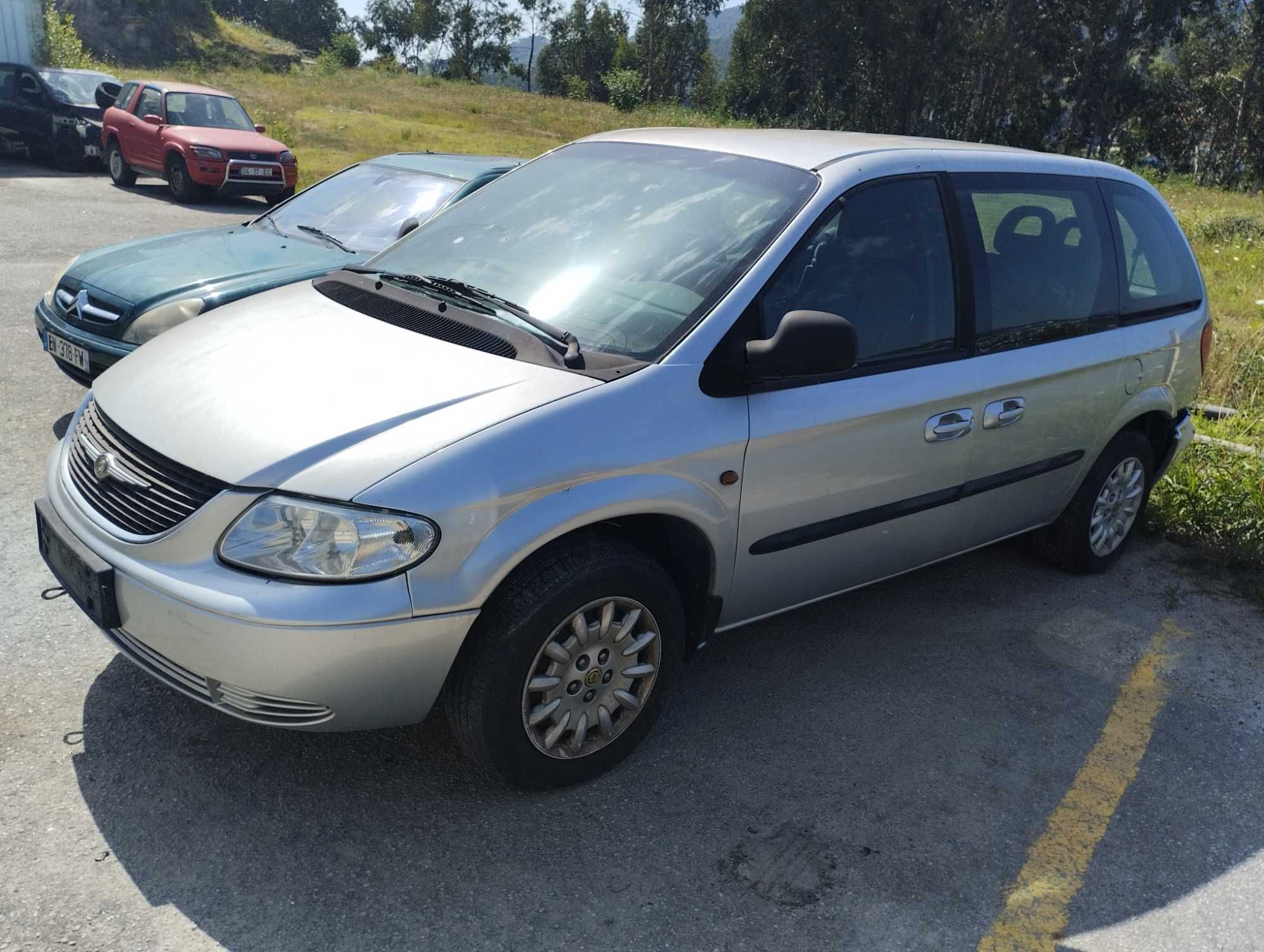 Chrysler Voyager 3.0 Só Para Peças