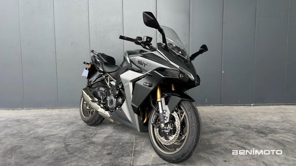 Suzuki GSX  S 1000 GT