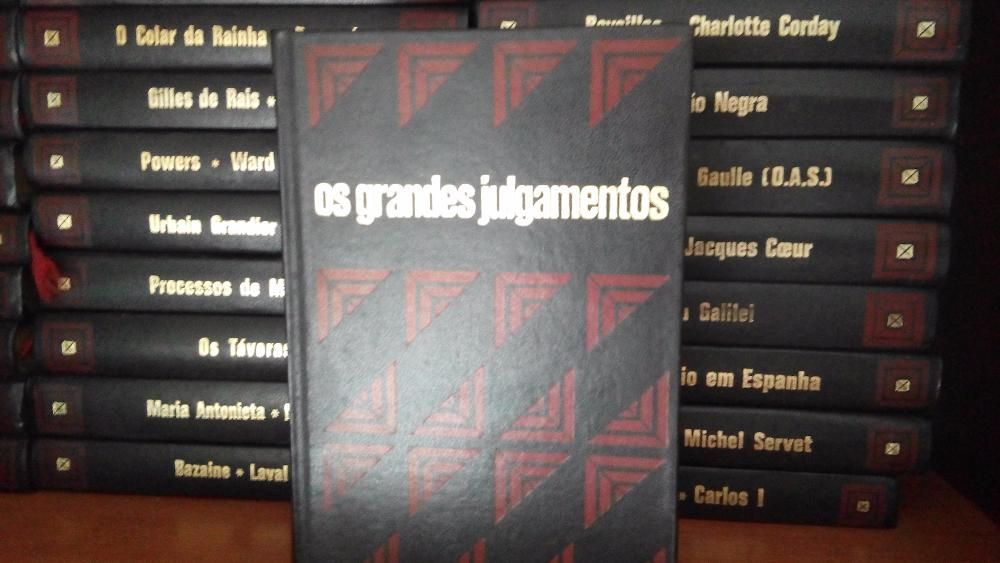 Parte de colecção de livros - Os grandes julgamentos