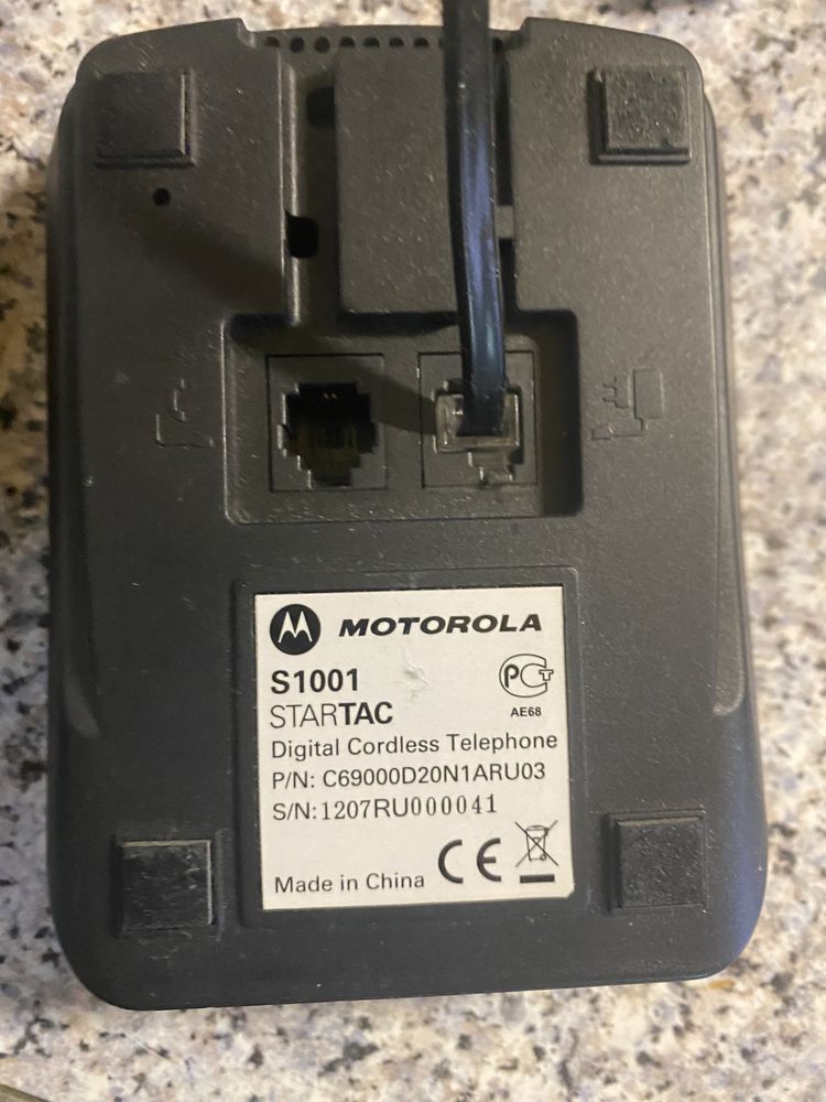 Радиотелефон Motorola S1001
