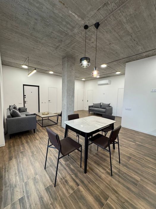 Оренда 3х. кімн. квартири жк Рибінський (Comfort City)