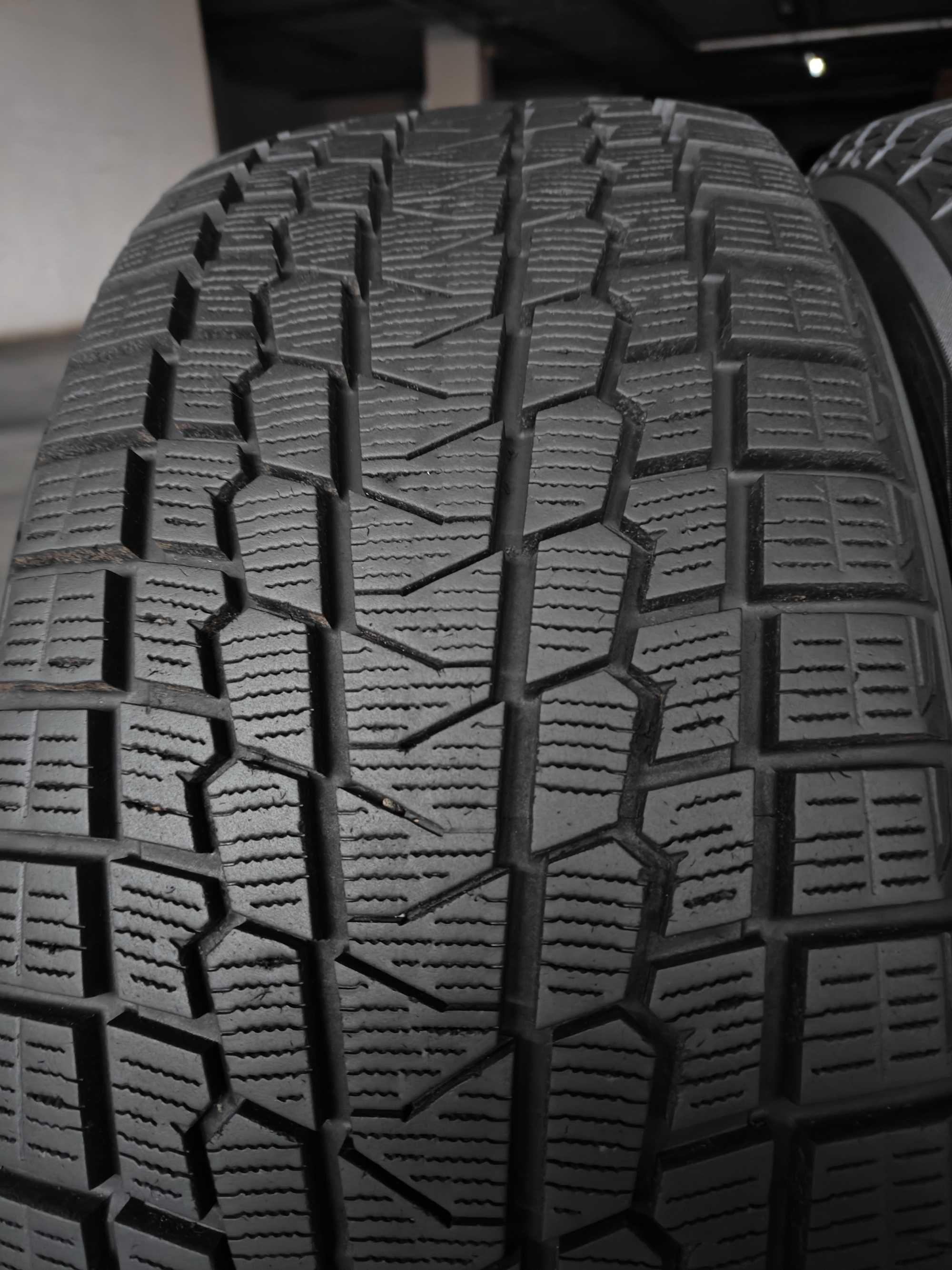 4шт. R17 225 50 шини зимові липучки Yokohama Ice Guard IG53 made Japan