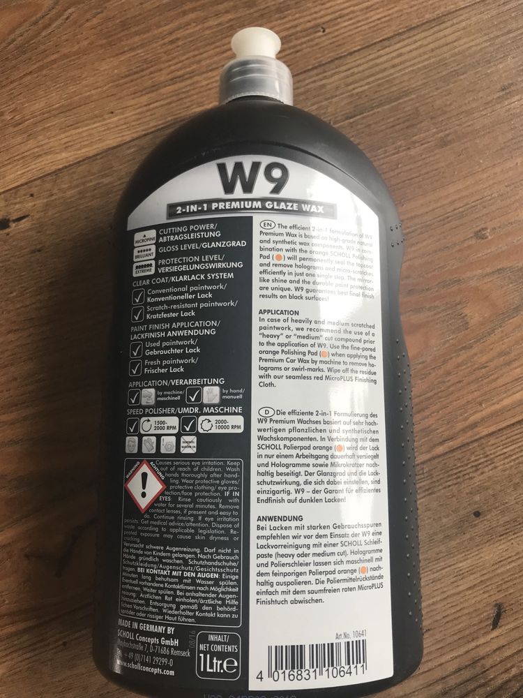 W9 premium glaze wax Scholl