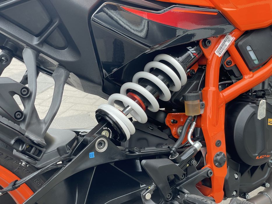 Мотоцикл KTM DUKE 390