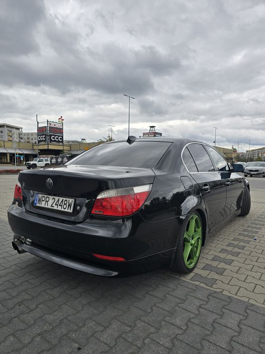 Bmw seria 5 e60 525i