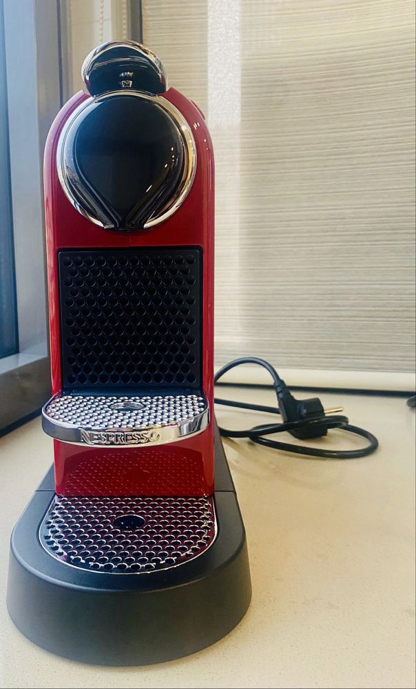 Maquina de cafe nespresso C113 citiz