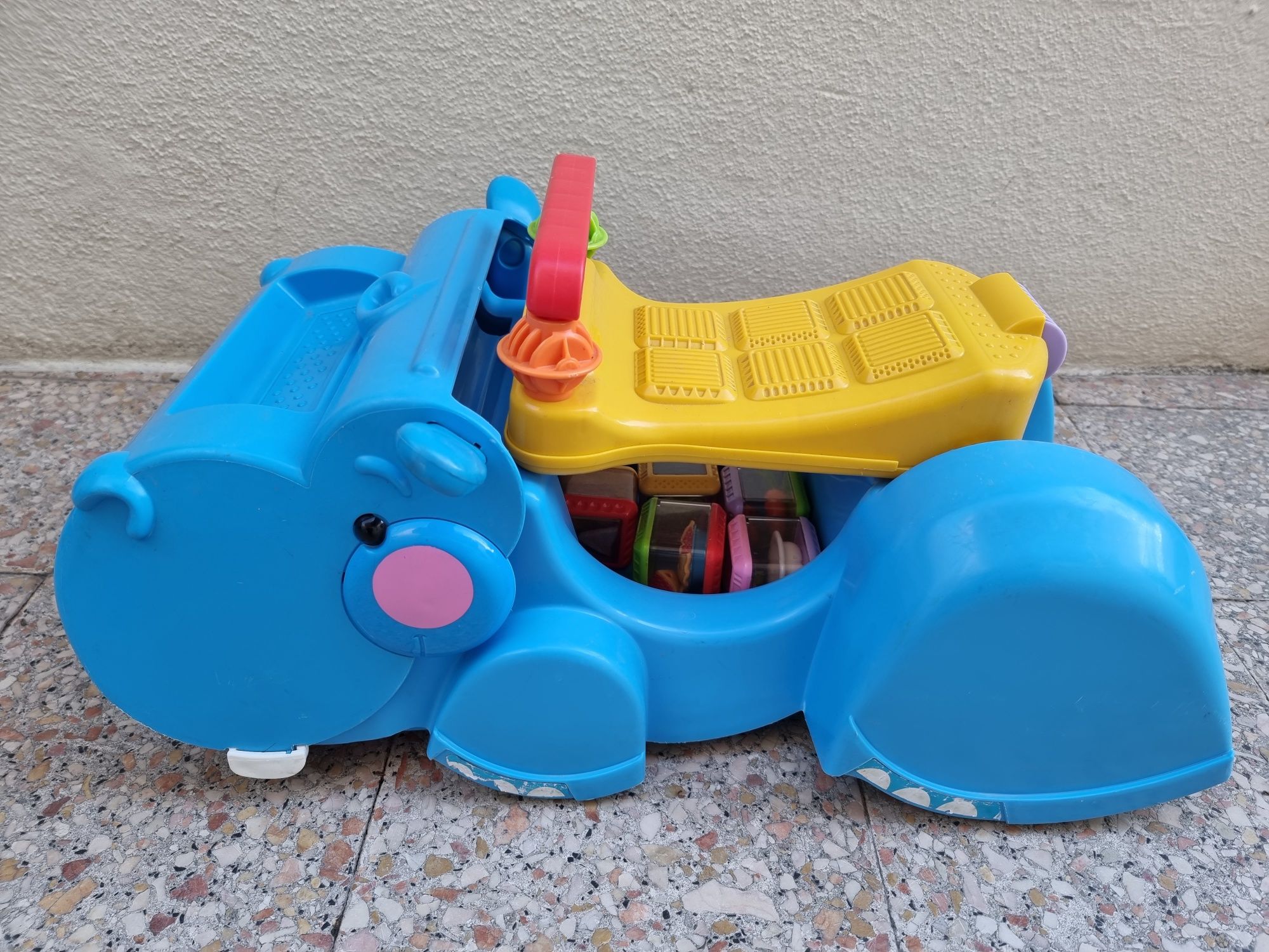 Andarilho Hipopótamo Fisher Price