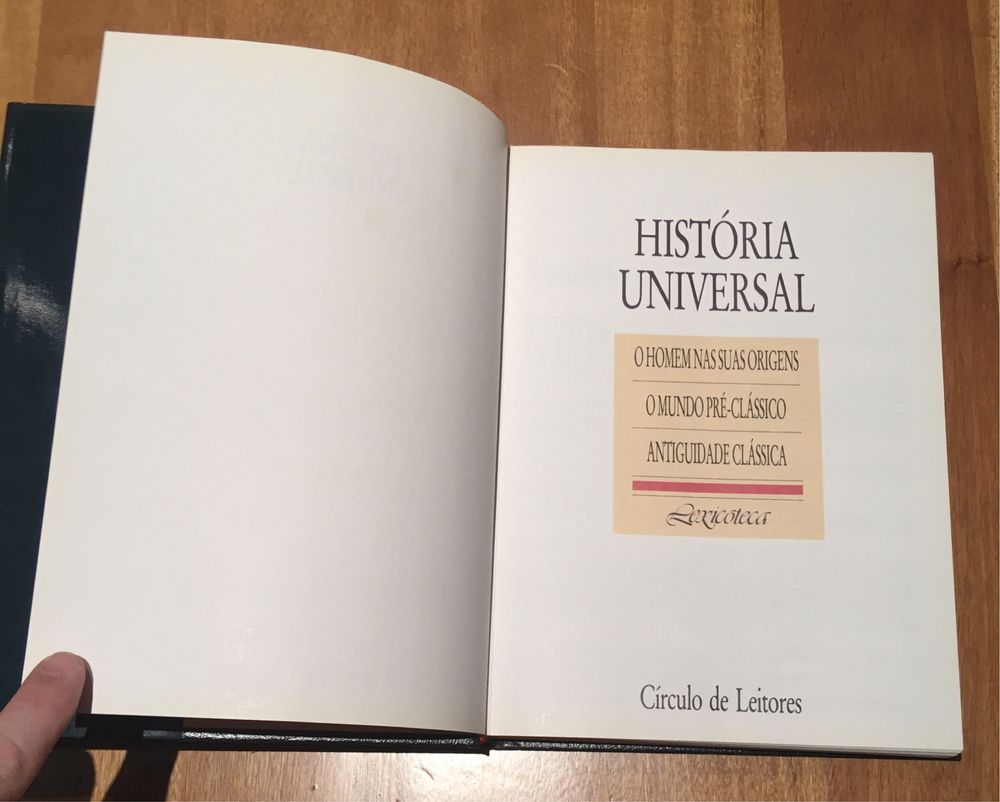 Livro História Universal volume I circulo dos leitores