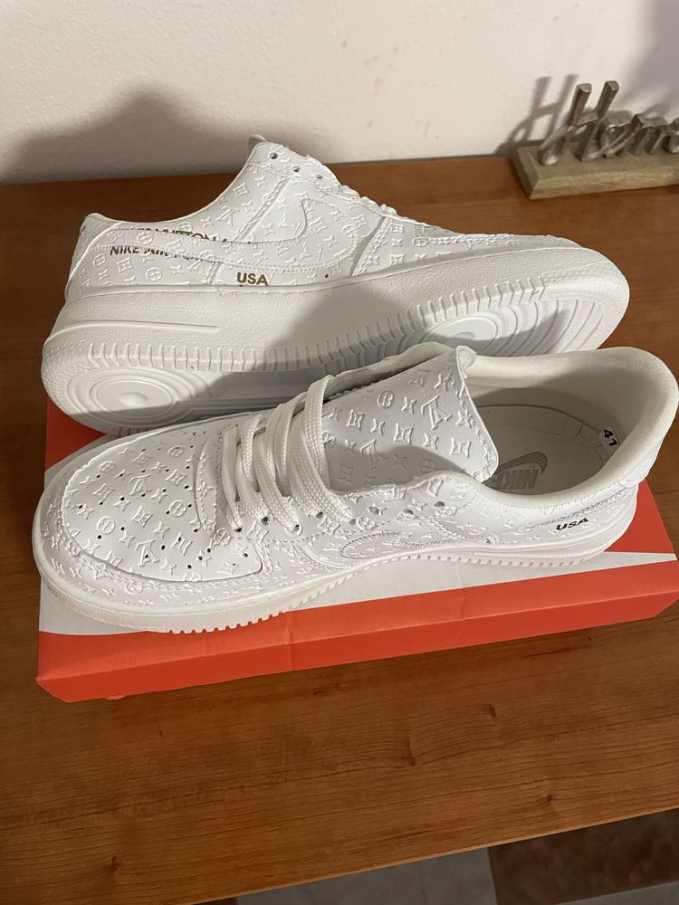 Nike Air Force X LV