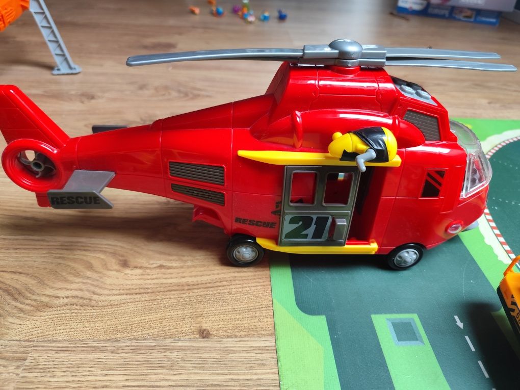 Zestaw auta duże pojazdy traktor helikopter