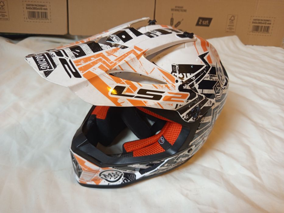 Kask do jezdzenia
