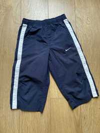 Spodnie szorty NIKE 110-116